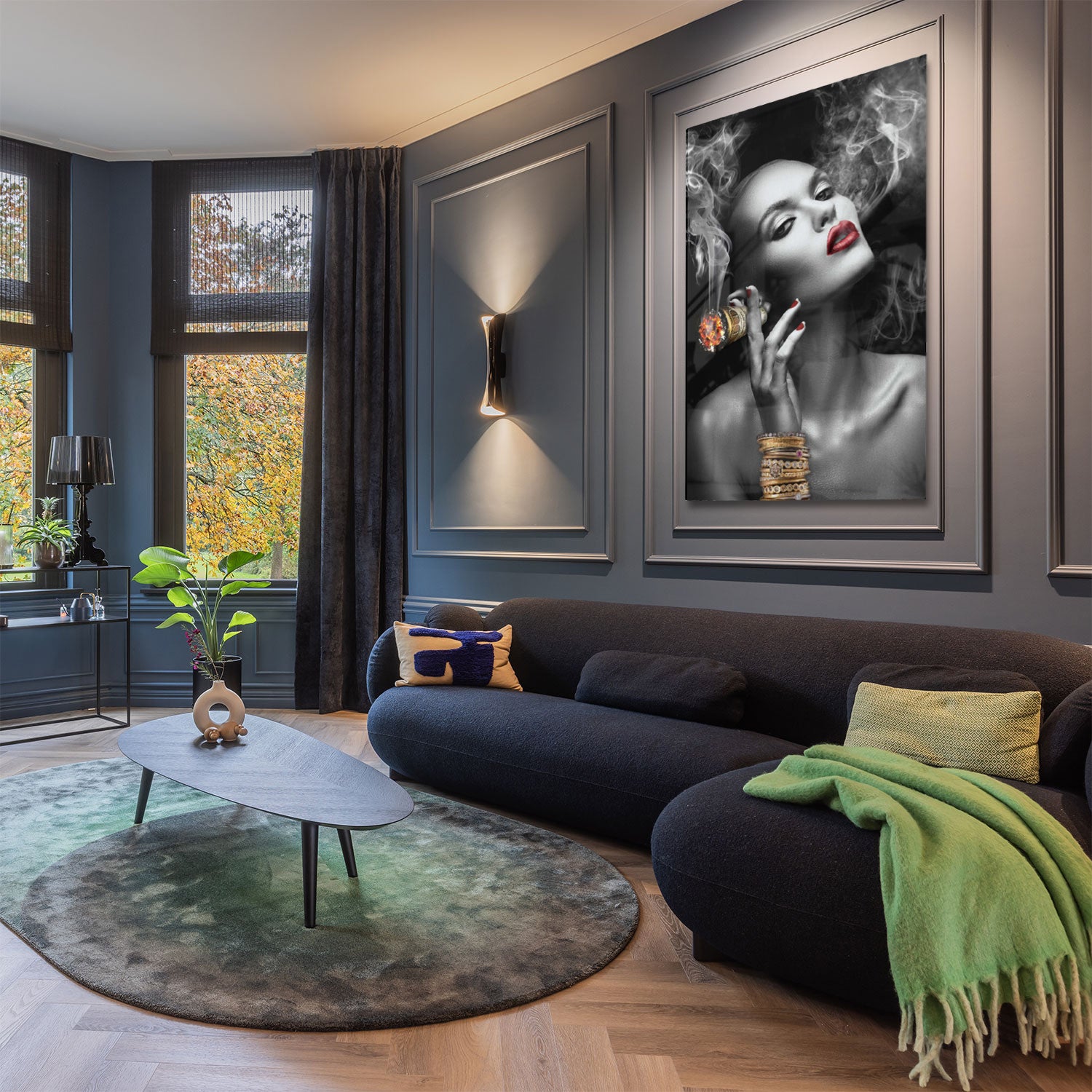 Glasschilderij - Smoking woman - 80x120cm